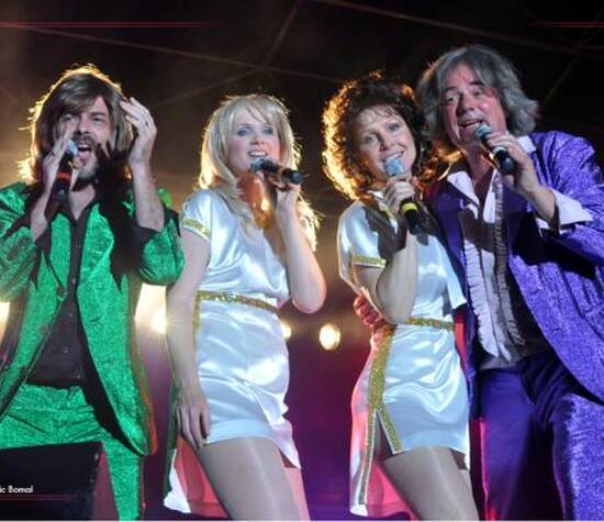 Beispiel: Bandmitglieder, Video: Absolutely ABBA.