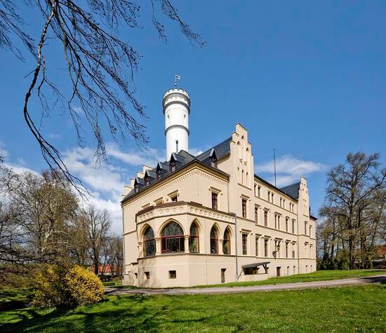 Beispiel: Aussenansicht, Foto: Schloss Kropstädt.