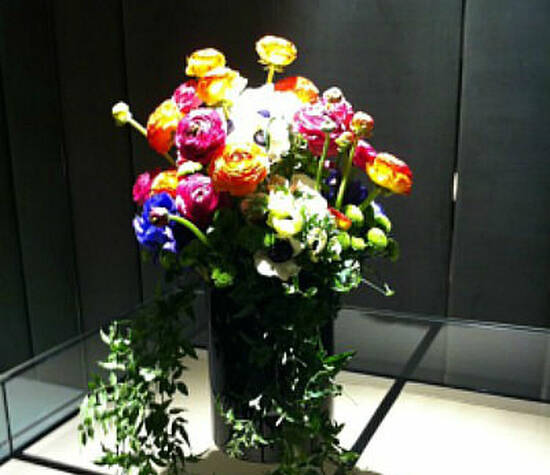 Beispiel: Blumendekoration, Foto: Flor & Decor flowers.more.