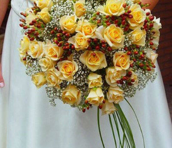 Beispiel: Brautstrauß, Foto: AFLORA – Blumenfachgeschäft.