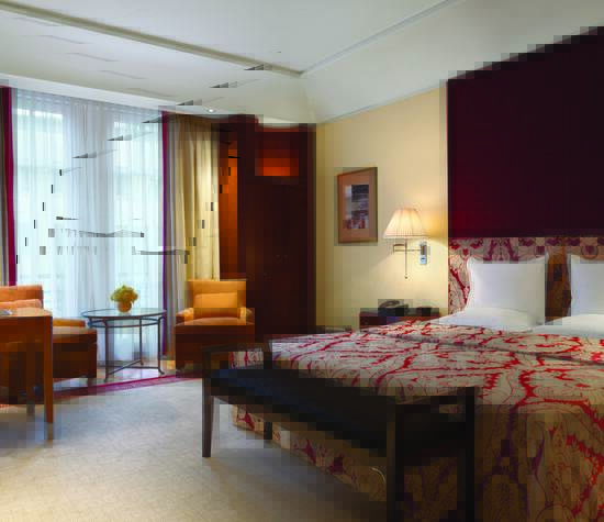 Beispiel: Deluxe Zimmer, Foto: Hotel Adlon Kempinski.