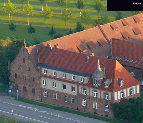 Beispiel: Der Gutshof aus der Luft, Foto: Gutshof Ladenburg.