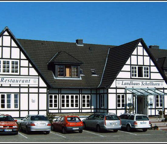 Beispiel: Vorderansicht, Foto: AKZENT Landhaus Schellhorn.