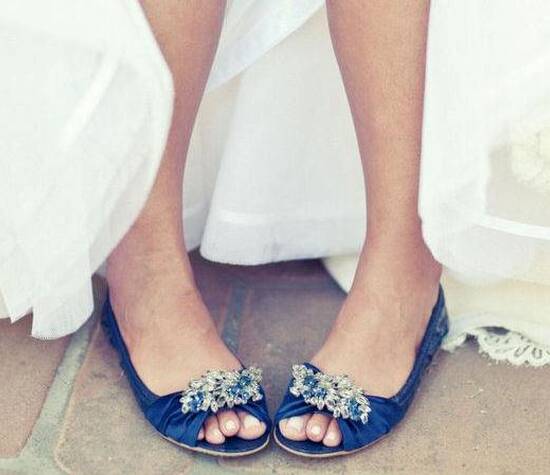 Beispiel: Individuelle Schuhmode für die Braut, Foto: Gwendolina - Schöne Schuhe für die Braut.