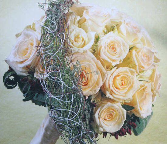 Beispiel: Hochzeitsfloristik, Foto: 1A Blumen Halbig.