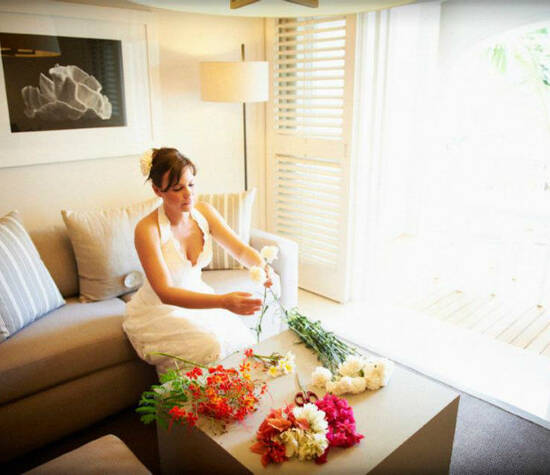 Beispiel: Braut bei Vorbereitungen, Foto: LUX*Resorts.