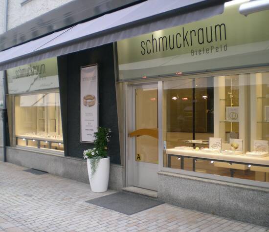 Unser Geschäft mit Eingang in der Goldstraße.