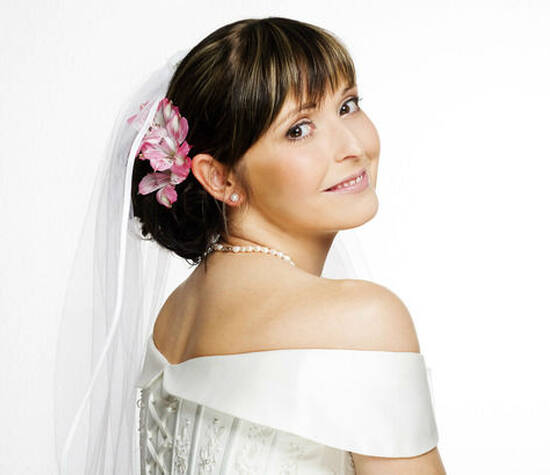Beispiel: Perfektes Styling für die Braut, Foto: glam appeal style.