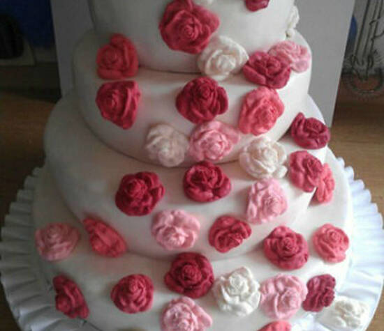 Beispiel: Hochzeitstorte, Foto: Cream Cake.