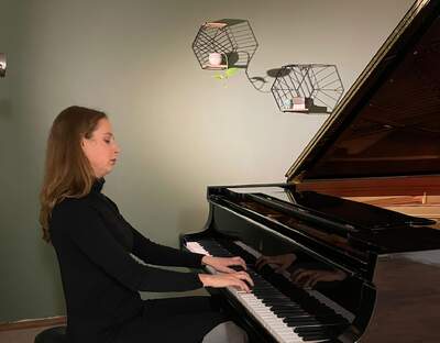 Laura Pitz - Pianistin