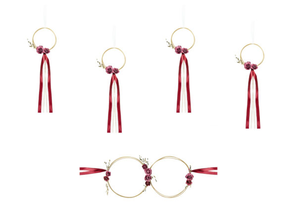 Autoschmuck Deep Red Rattan Bride & Groom Car Kit: 2 Ringe, Schleife & Blumensträuße und Türdekorationen